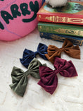 Load image into Gallery viewer, Velvet House Hairbow (Fall Version)