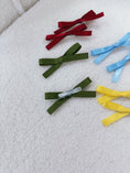 Load image into Gallery viewer, House Bow Mini Hair Clip Set
