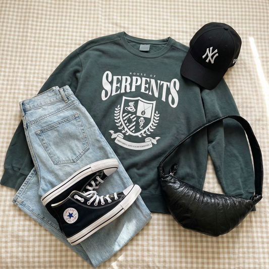 House of ambition Garment Dyed Sweatshirt (L)