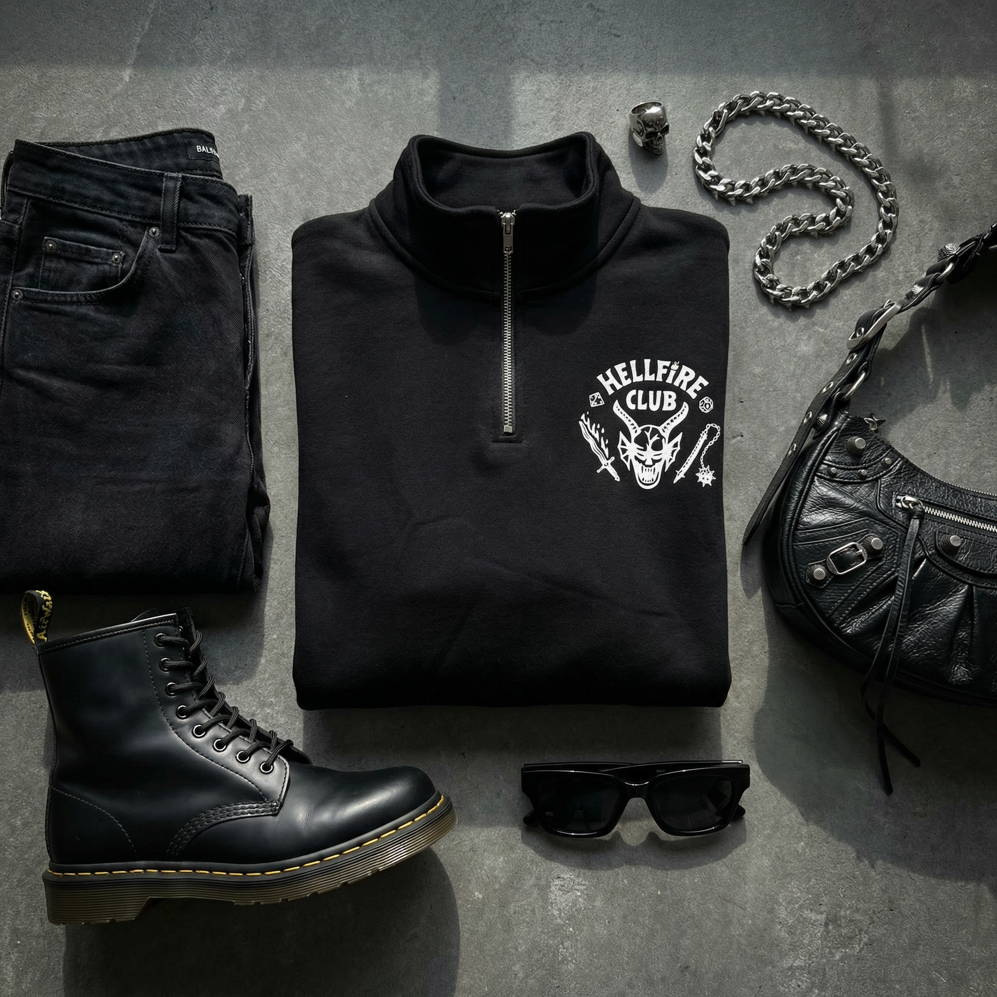 Hellfire Club Quarter Zip Sweatshirt ( L)